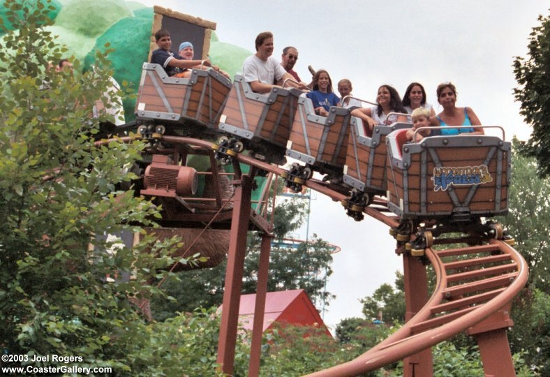 Woodstock Express roller coaster at Dorney Park