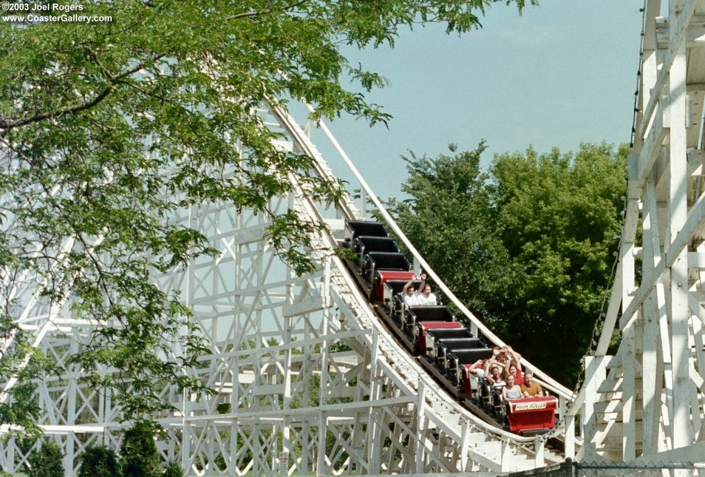 High Roller roller coaster in Minnesota