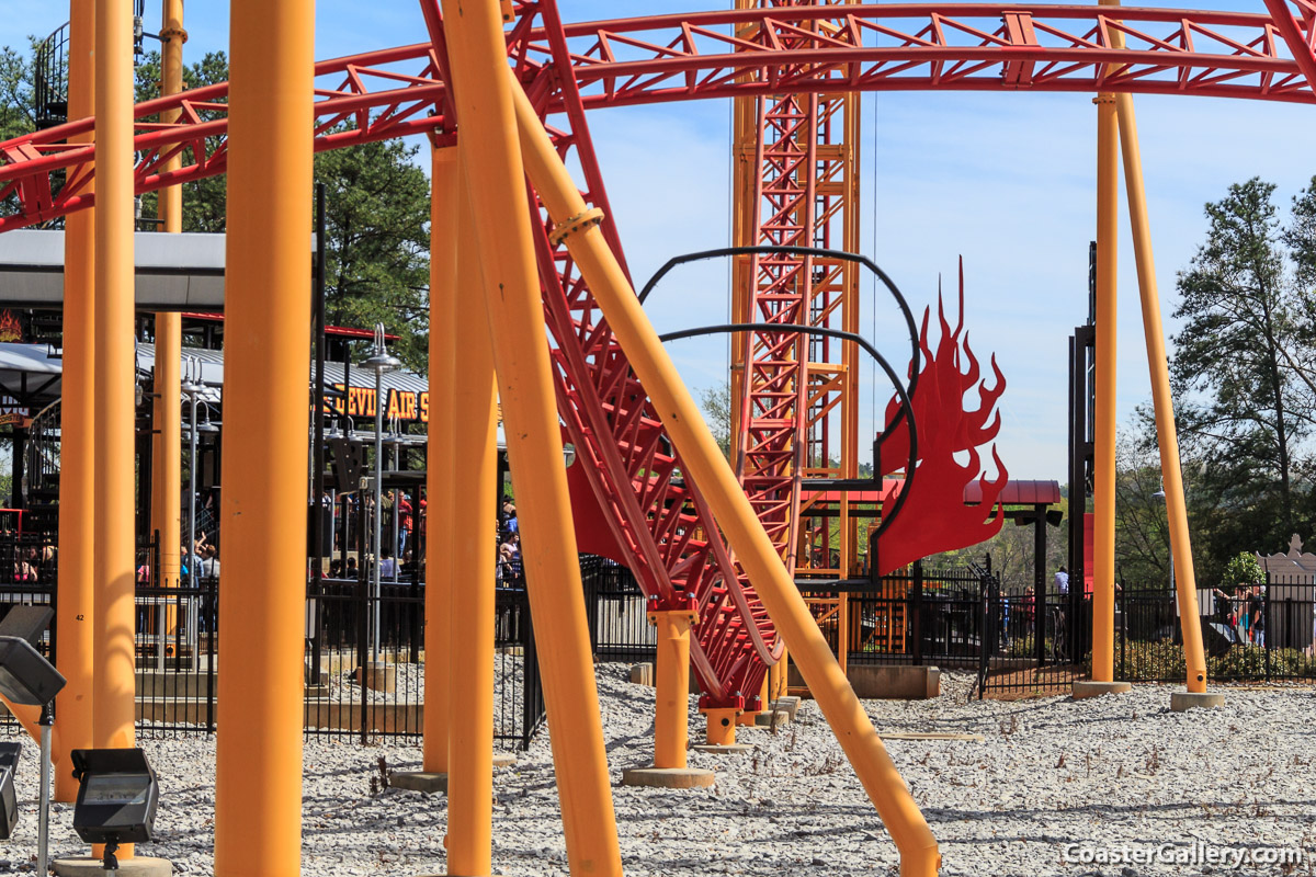 Dare Devil Dive at Six Flags Over Georgia