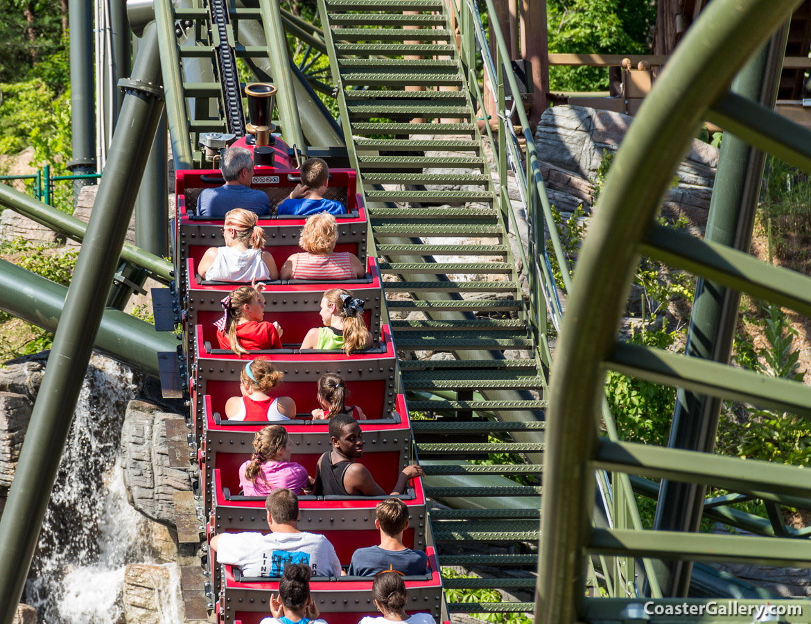 Dollywood's roller coaster