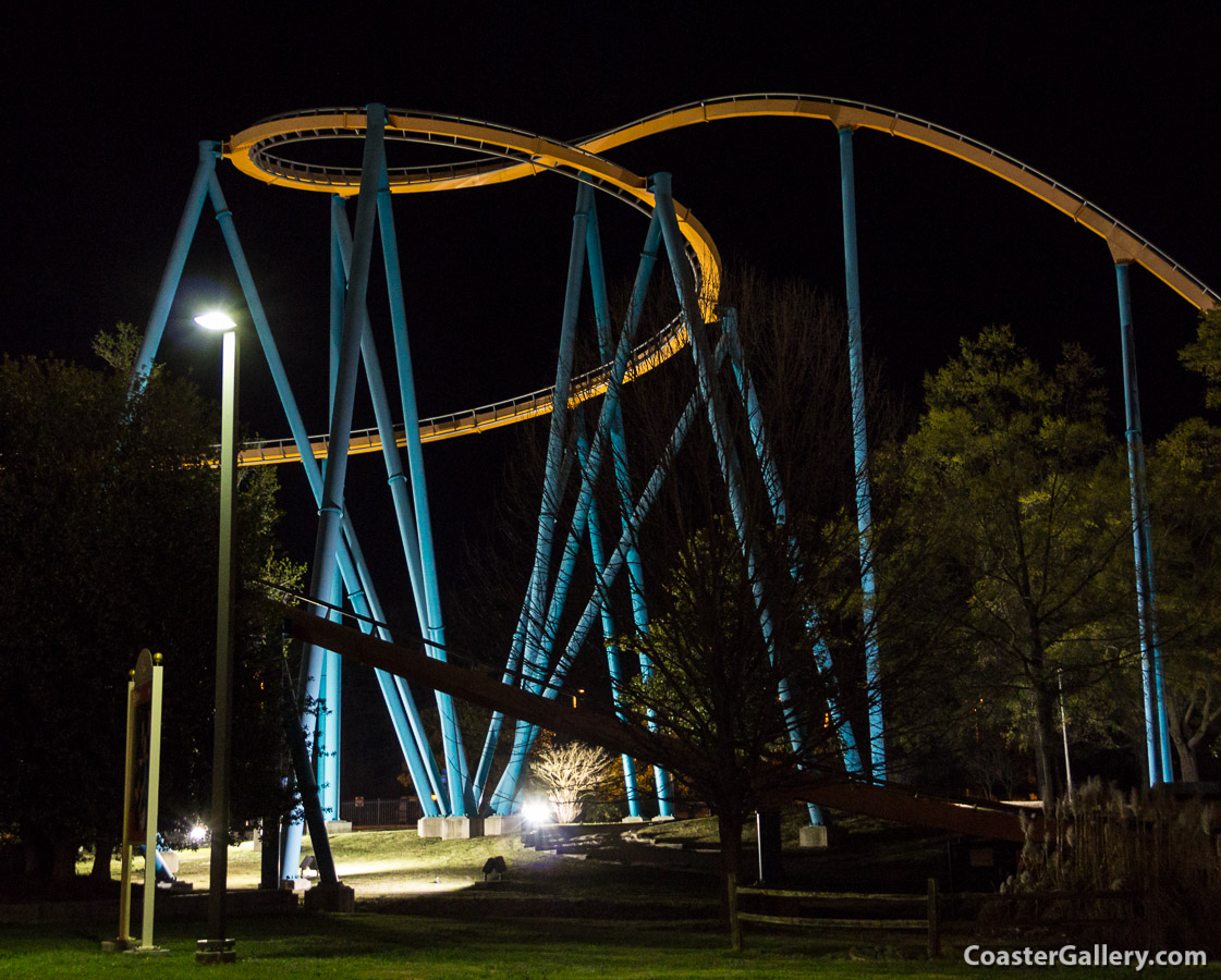 Night pictures of a roller coaster in Atlanta