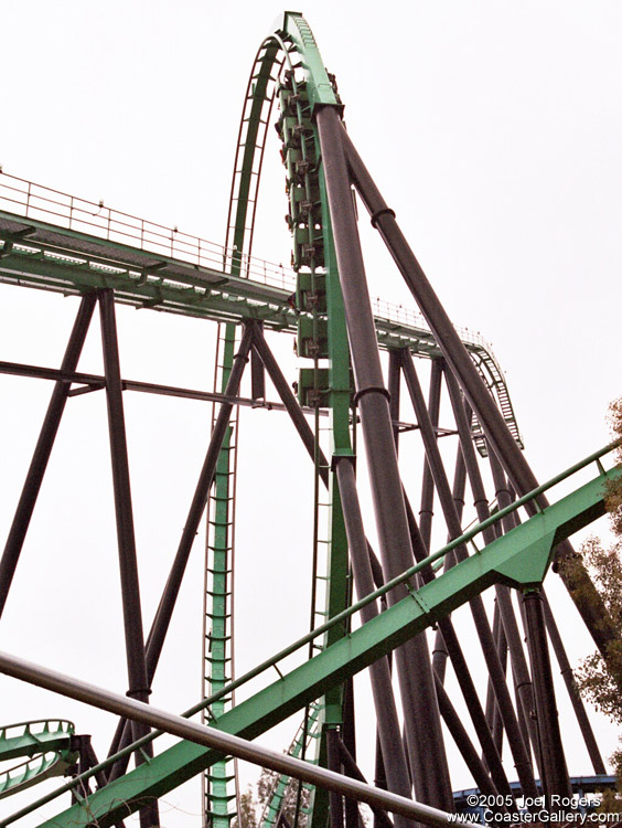 Vertical loop around the lift hill