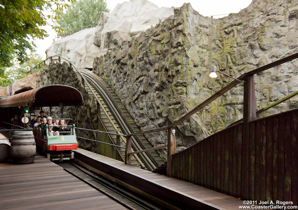 Rocking cars on the Rutschebanen roller coaster