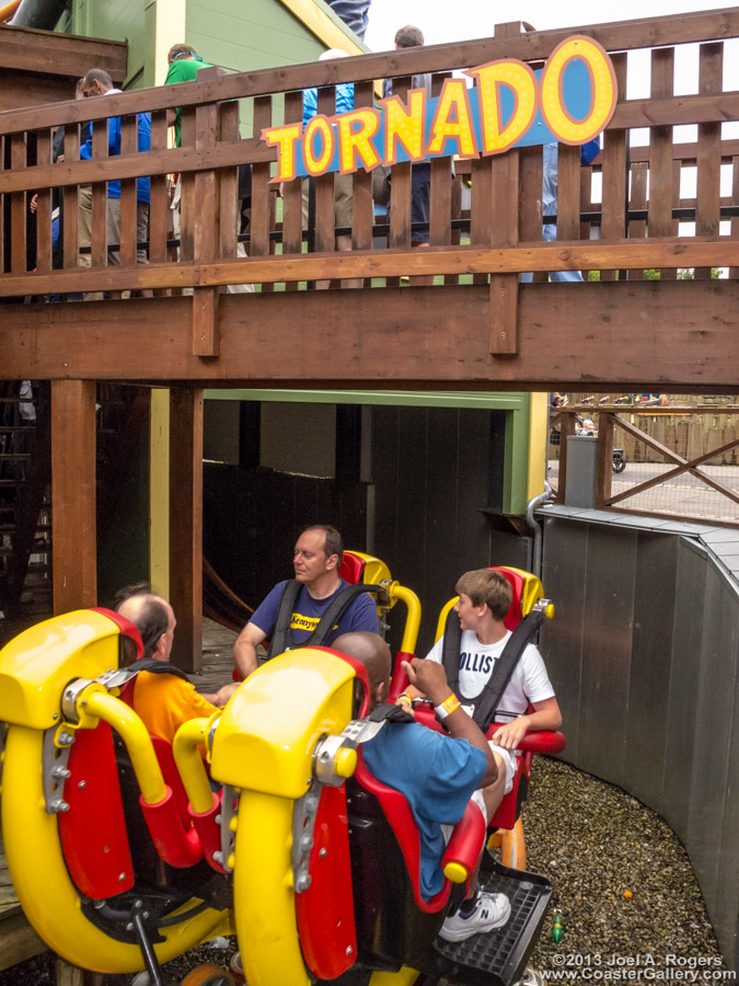 Tornado roller coaster