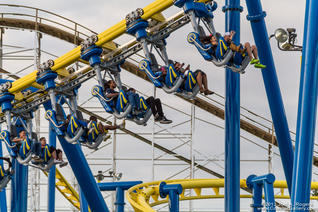 Inverted coaster train