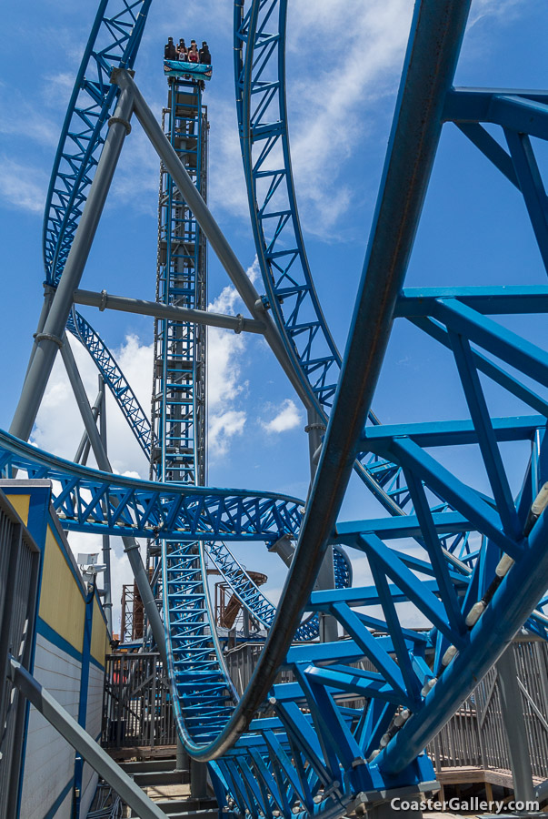 Roller coaster pictures - Iron Shark at Galveston Island Historic Pleasure Pier