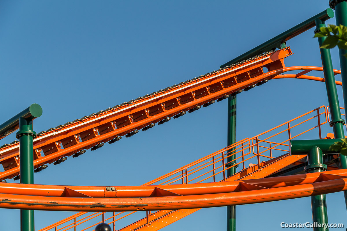 Steel Lasso at Frontier City