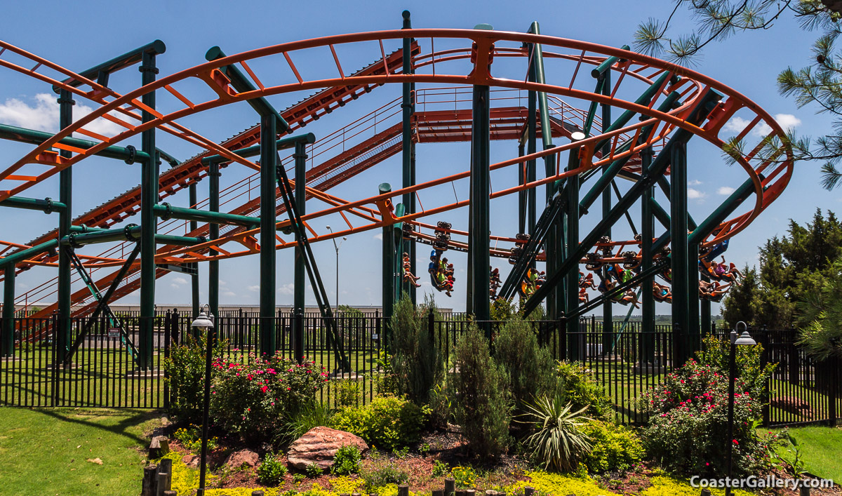 Steel Lasso at Frontier City