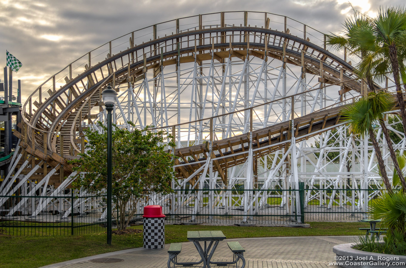 Freedom Flyer at Fun Spot America