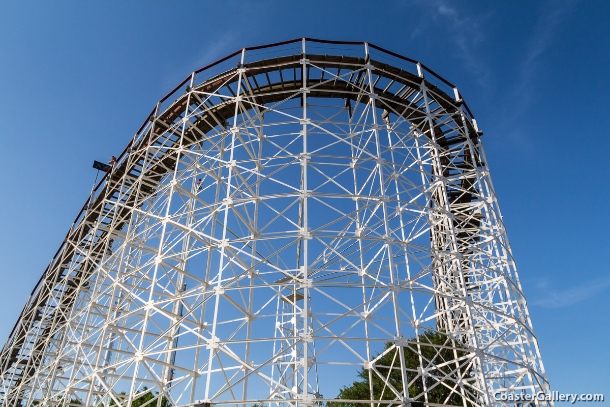 Wildcat at Frontier City