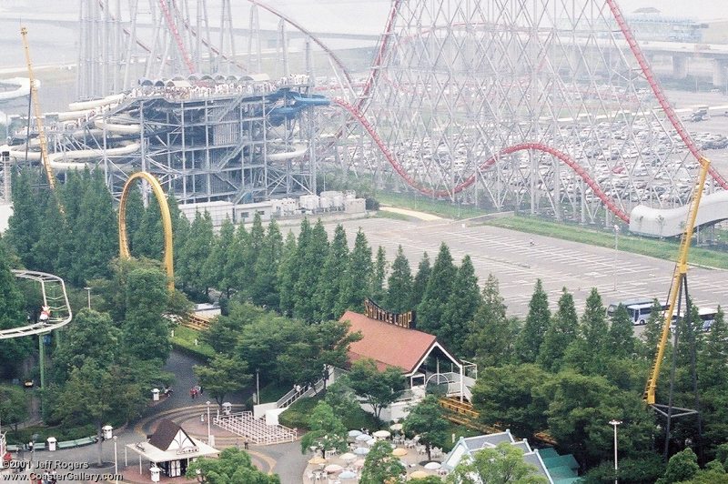Shuttle Loop roller coaster in Japan