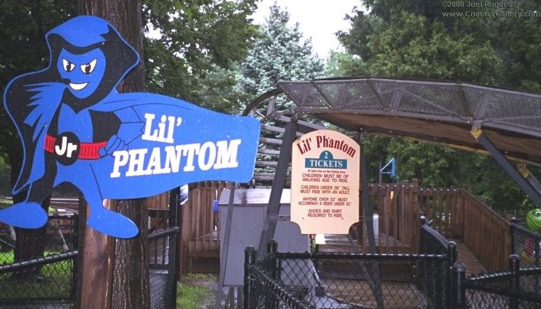 Lil' Phantom junior roller coaster in PA