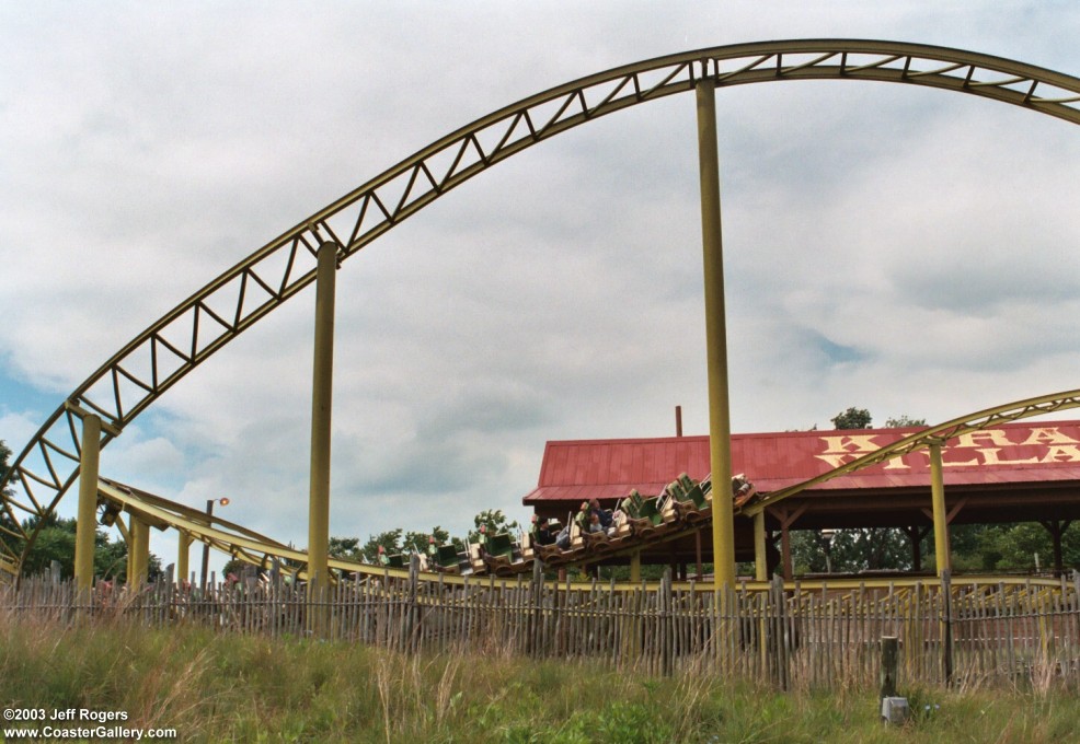 Kombo zoo roller coaster