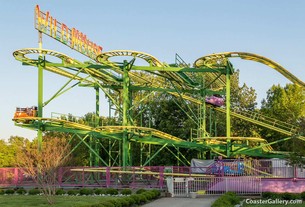 Горки парк фото. Twister Coaster парк Горького. Пермь парк Горького американские горки. Горьковский парк аттракцион Twister Coaster. Парк Горького Пермь твистер.