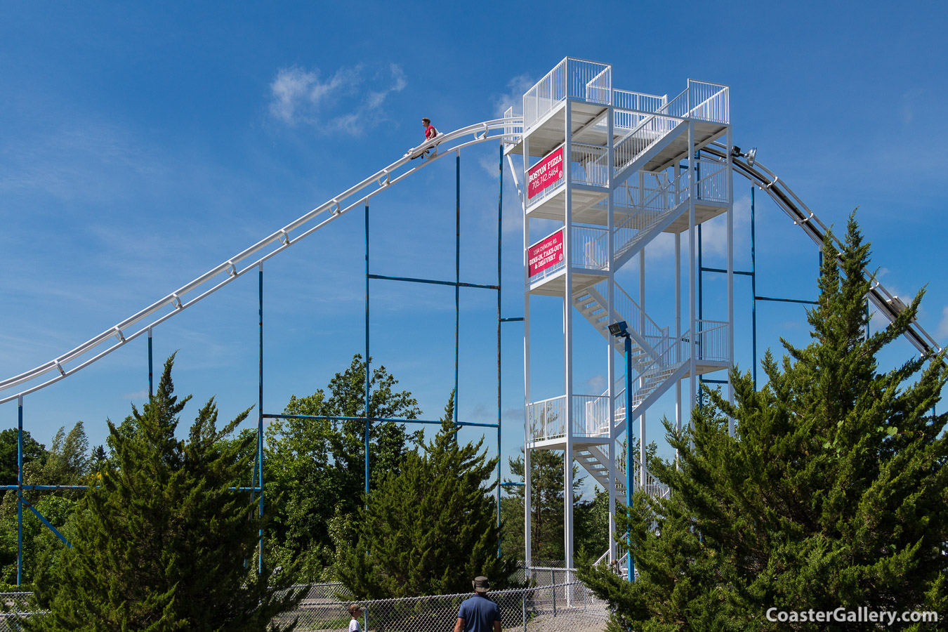 Pictures of the Pipeline Express roller coaster at Wild Water & Wheels in Peterborough, Ontario, Canada.