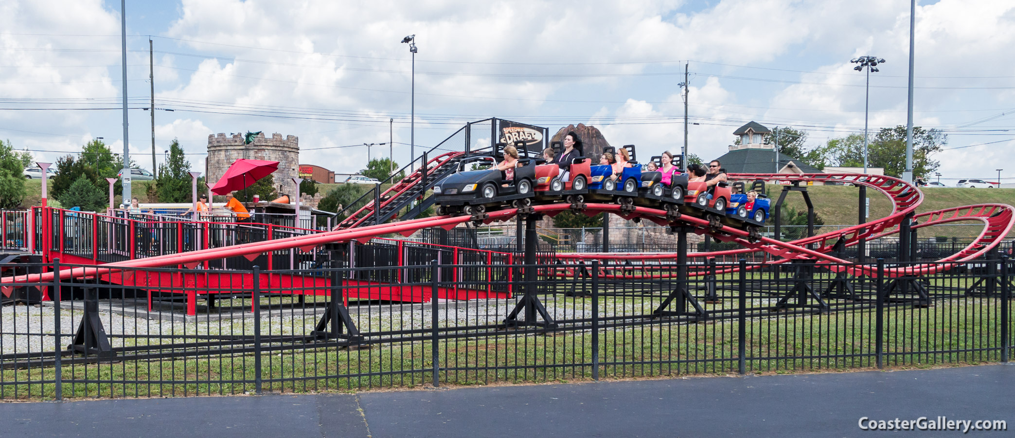 Panorama picture of the Speedway Coaster junior roller coaster