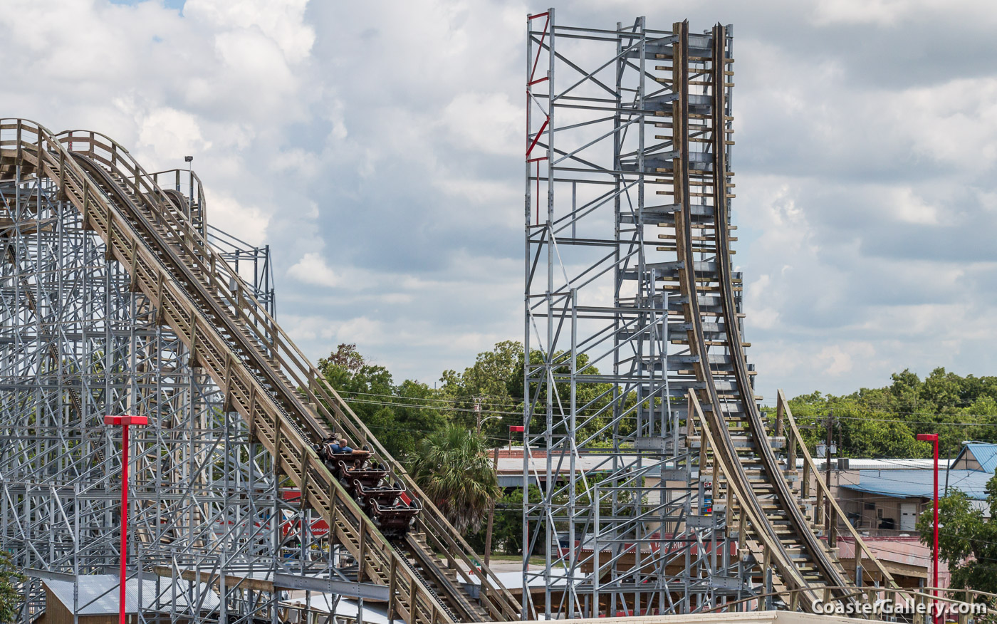 Switchback shuttle coaster at ZDT's Amusement Park