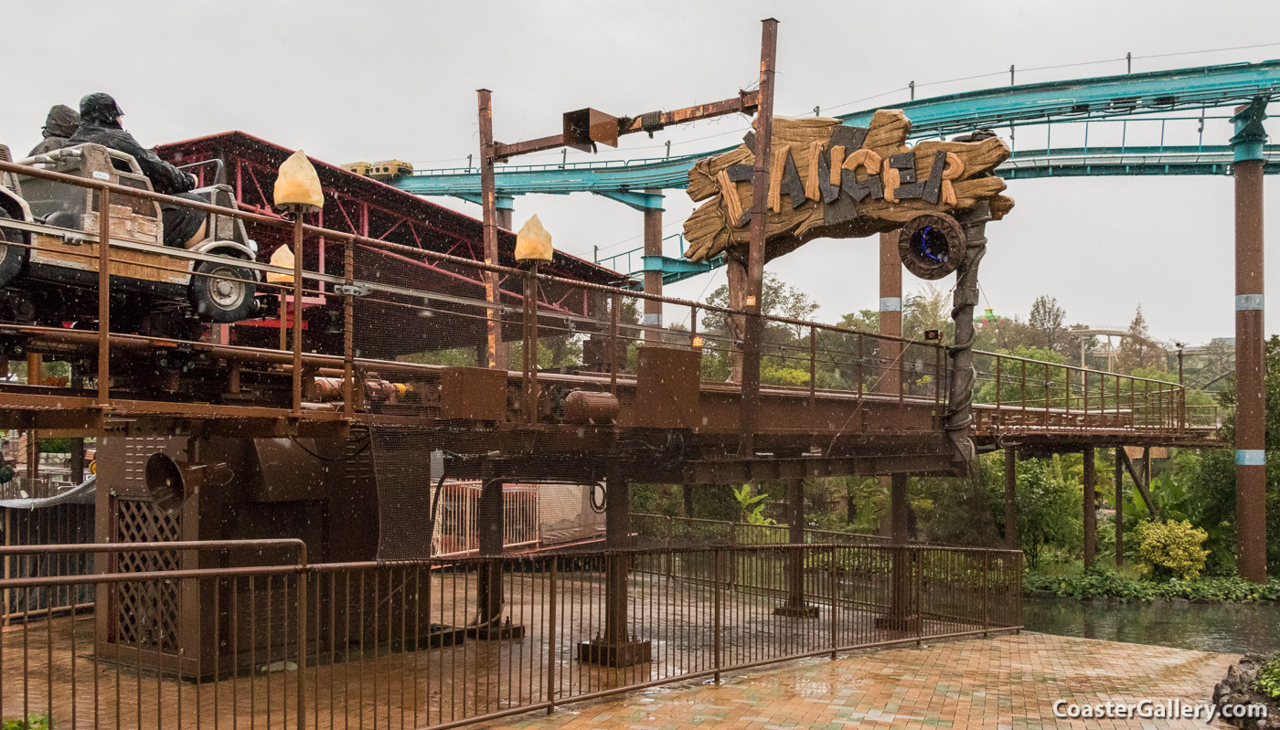 Adventure Drive roller coaster at Suzuka Circuit