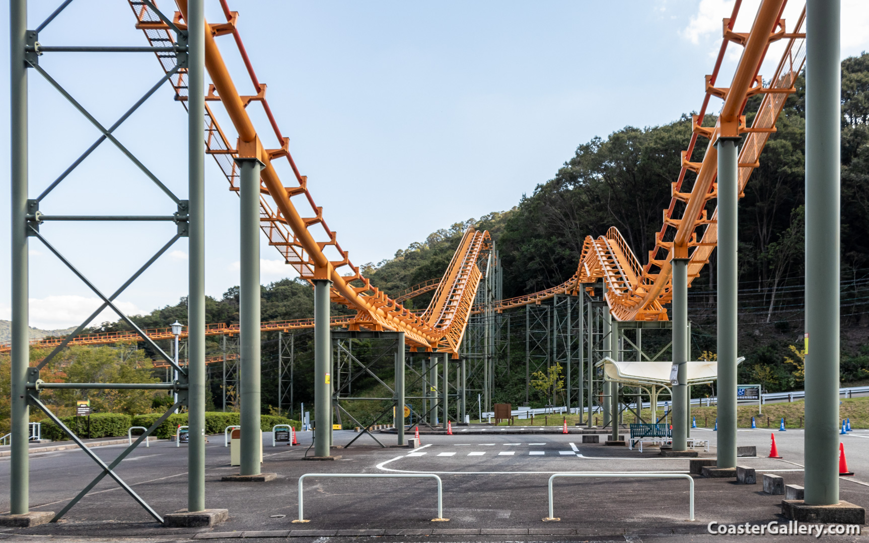 Camelback Jetcoaster at Himeji Central Park