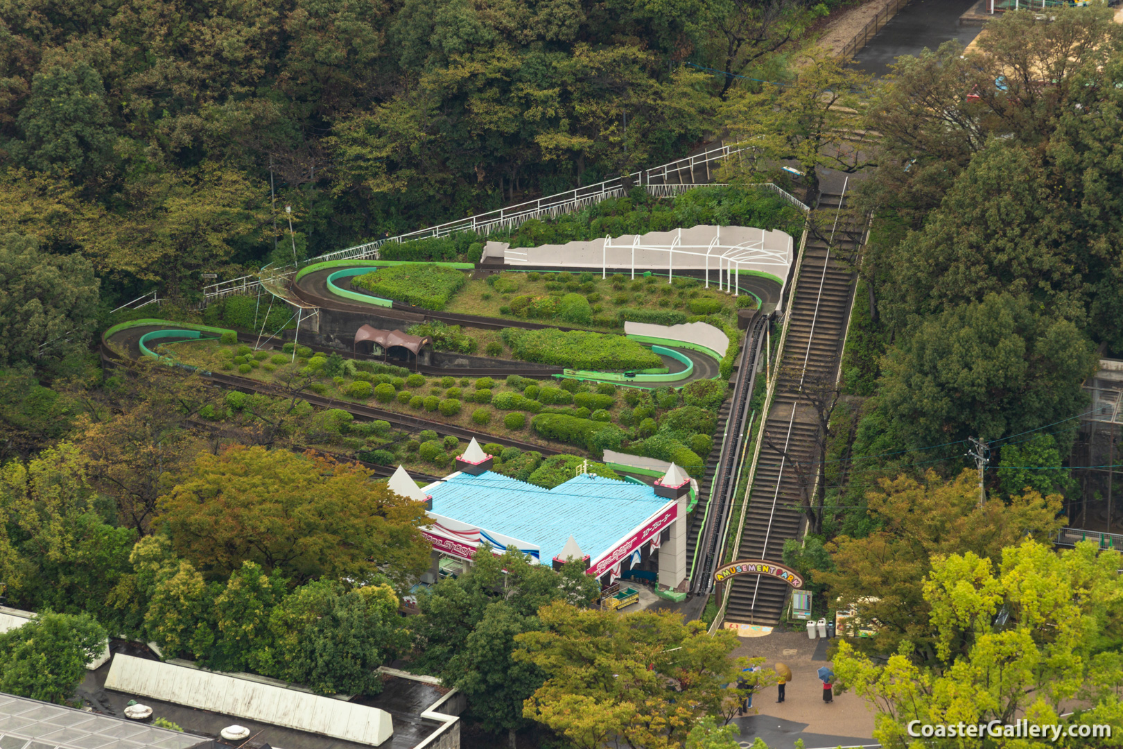 Slope Shooter roller coaster at the Higashiyama Zoo and Botanical Gardens