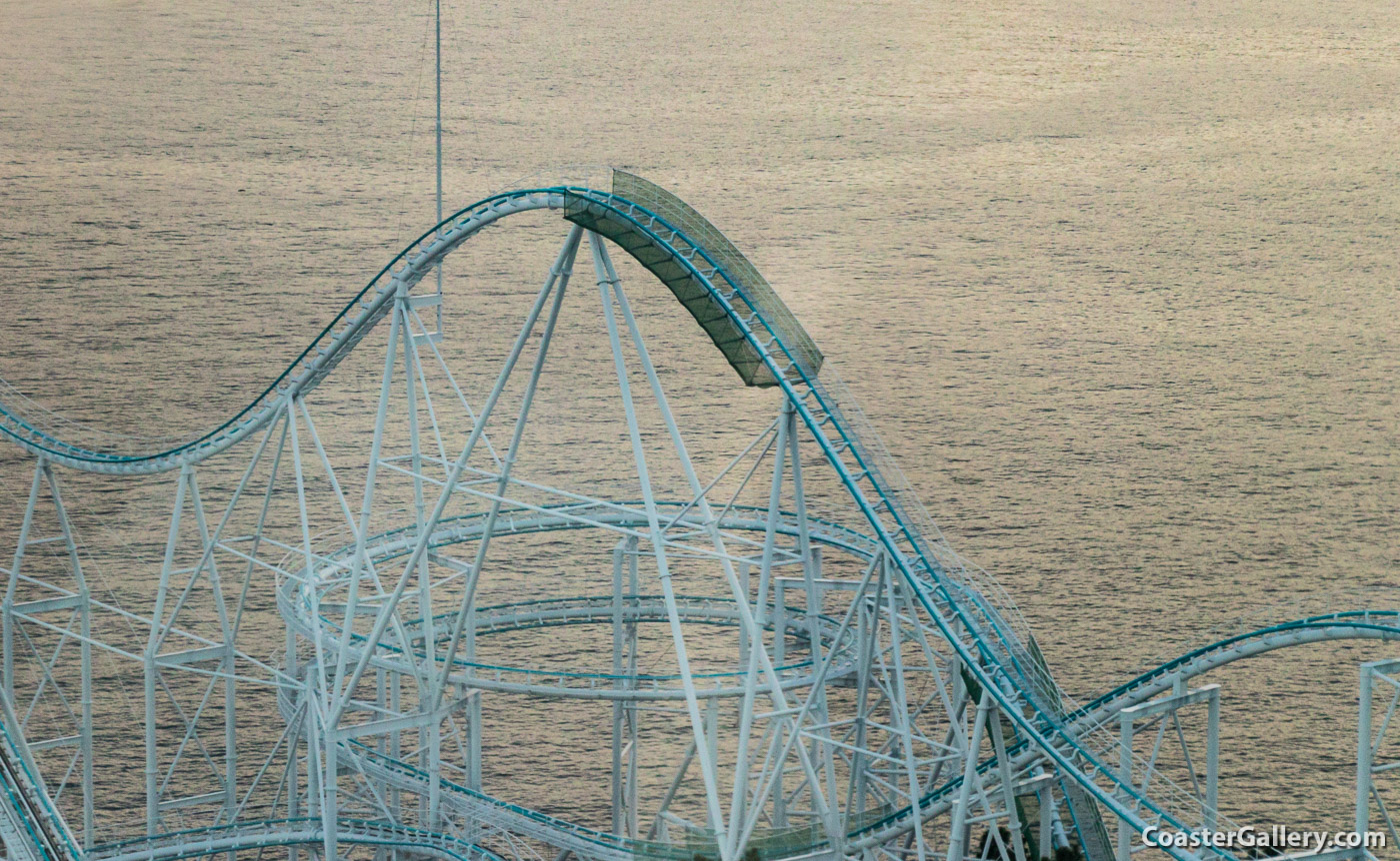 Surf Coaster Leviathan